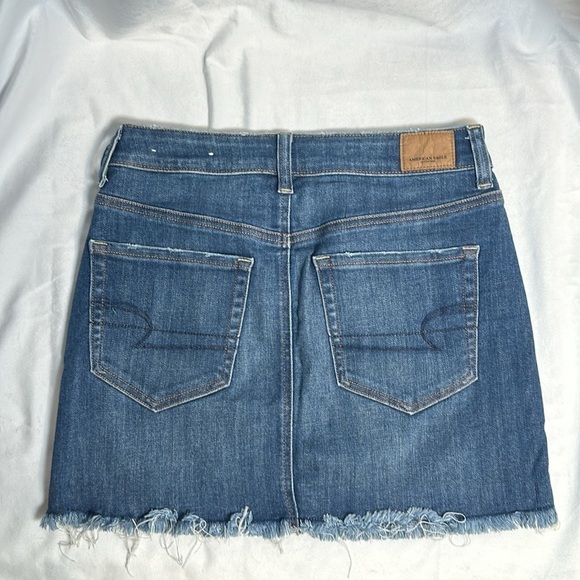 AE JEAN SKIRT SIZE(4) - Picture 5 of 7
